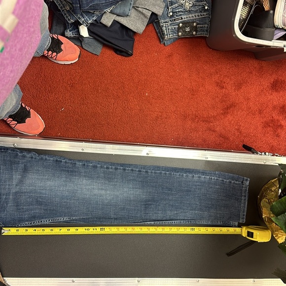 Wrangler size 1 x 32 length - Picture 6 of 7